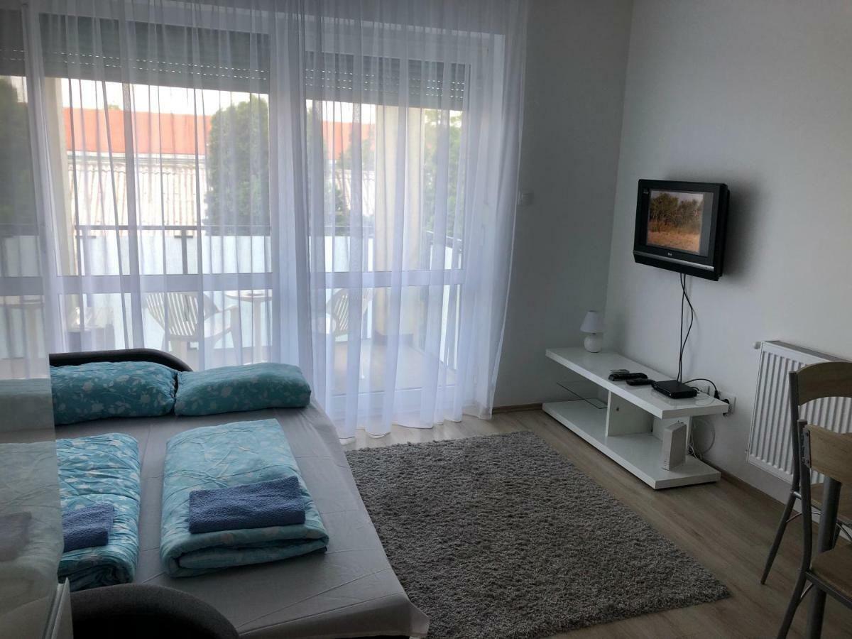 Apartamento Belle Casa 34 Debrecen Exterior foto