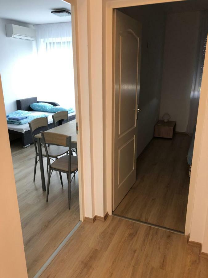 Apartamento Belle Casa 34 Debrecen Exterior foto