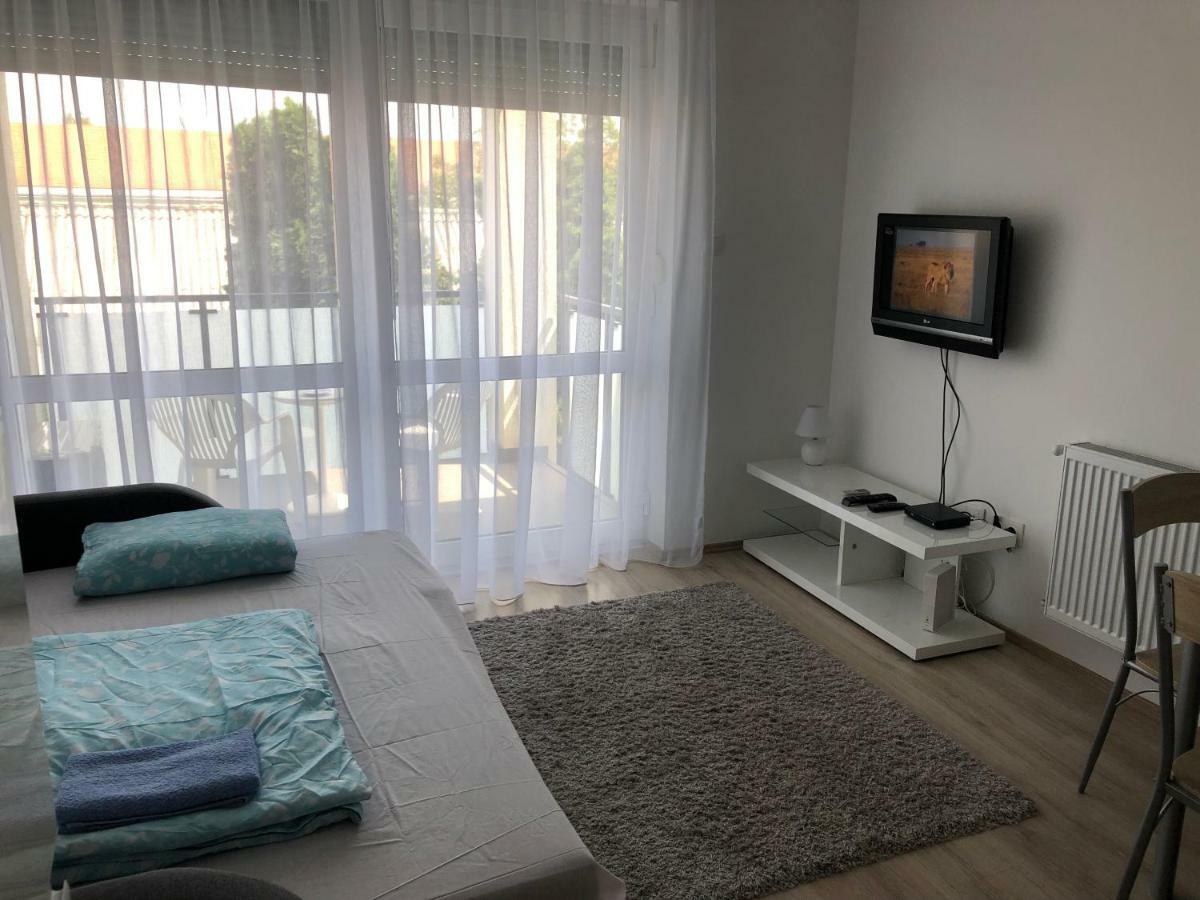 Apartamento Belle Casa 34 Debrecen Exterior foto